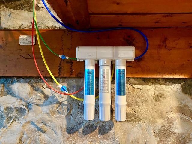 135 Budlong Street, Hillsdale, MI 49242