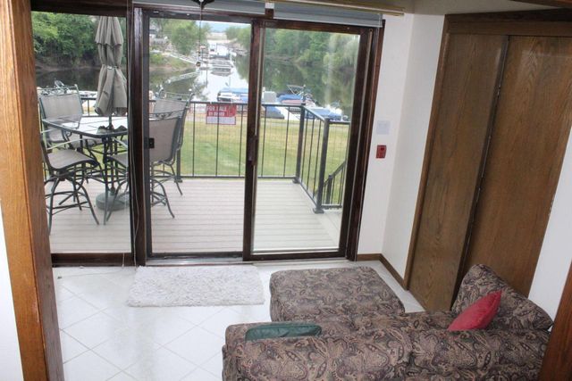 1323 Lauderdale PLACE, Onalaska, WI 54650