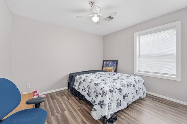13911 E Bayley Cir, Wichita, KS 67230