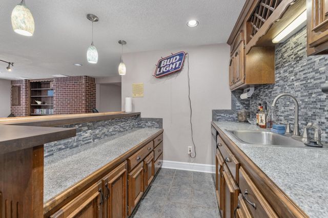 13911 E Bayley Cir, Wichita, KS 67230