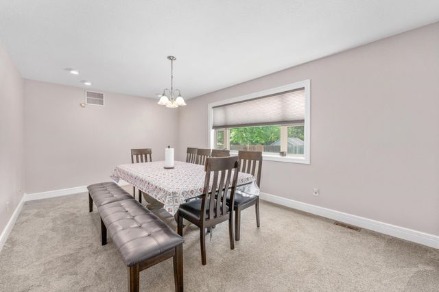 13911 E Bayley Cir, Wichita, KS 67230