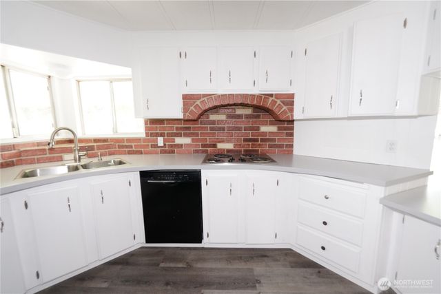 1529 229th Place, Ocean Park, WA 98640