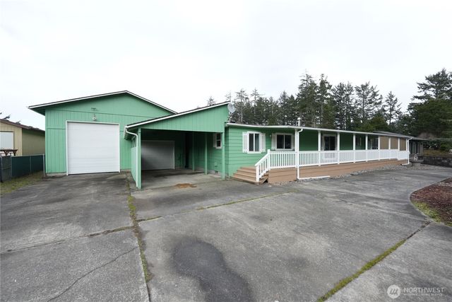 1529 229th Place, Ocean Park, WA 98640