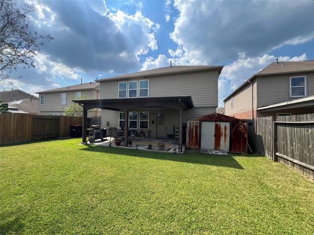 11738 Greensbrook Garden Drive, Houston, TX 77044