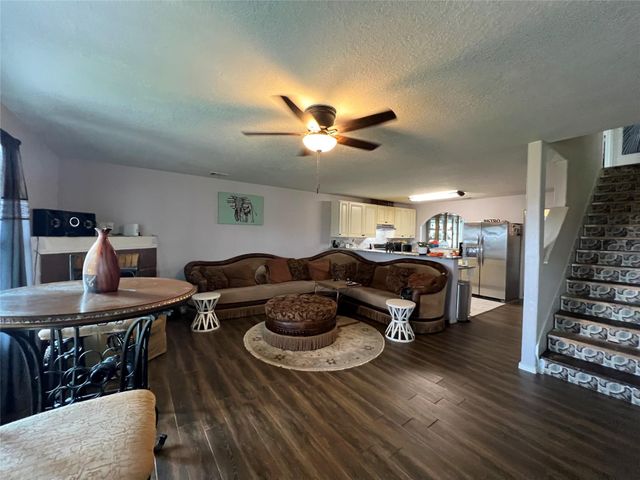 11738 Greensbrook Garden Drive, Houston, TX 77044