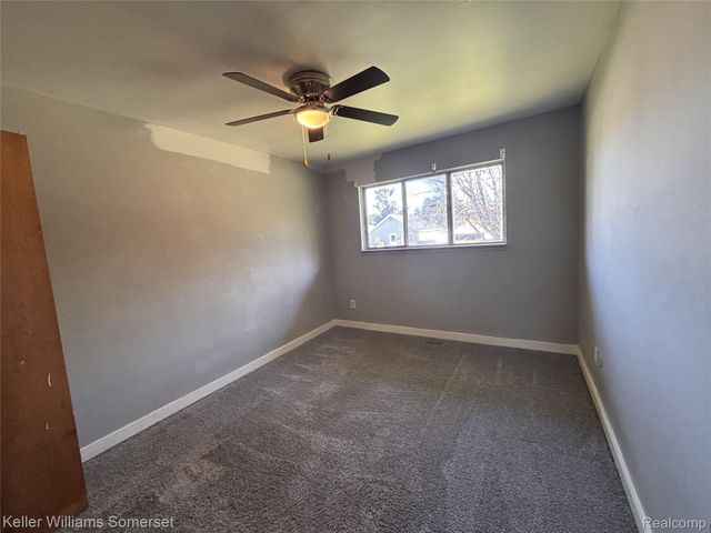 4066 Agnes Avenue, Lincoln Park, MI 48146