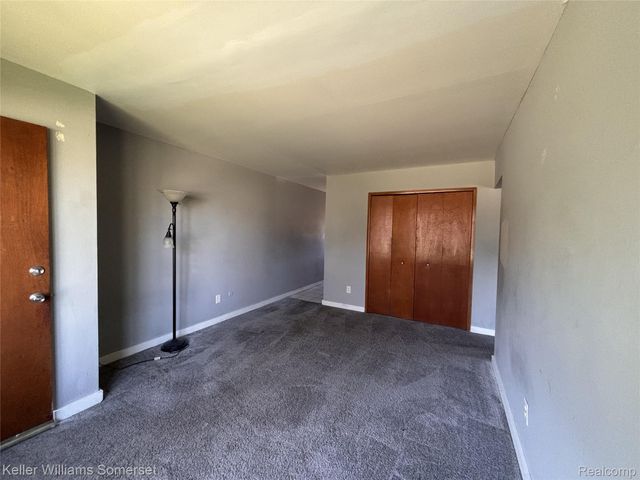 4066 Agnes Avenue, Lincoln Park, MI 48146
