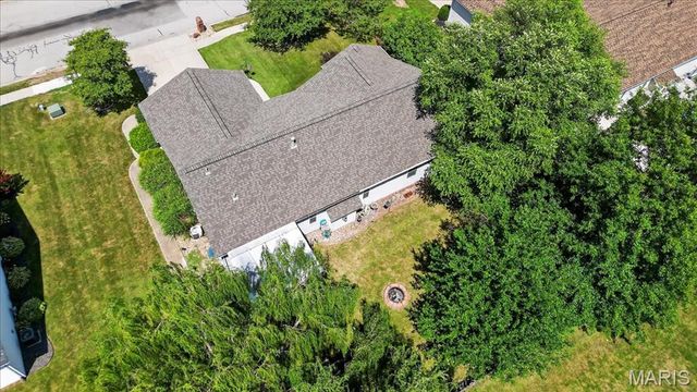 312 Silverthorne Drive, Freeburg, IL 62243