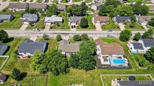 312 Silverthorne Drive, Freeburg, IL 62243