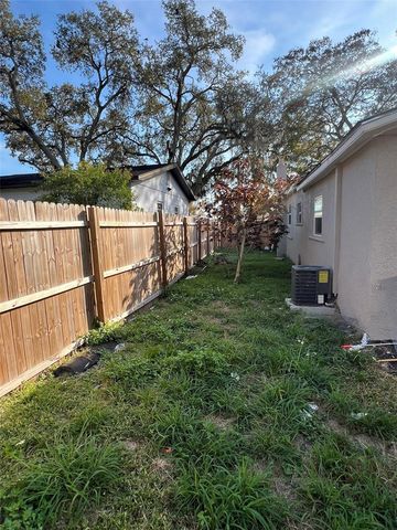 1307 W KALEY AVENUE, Orlando, FL 32805