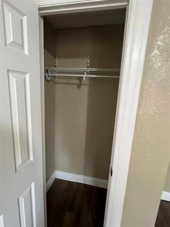 Image 17 of property listing at 1307 W KALEY AVENUE, Orlando, FL 32805