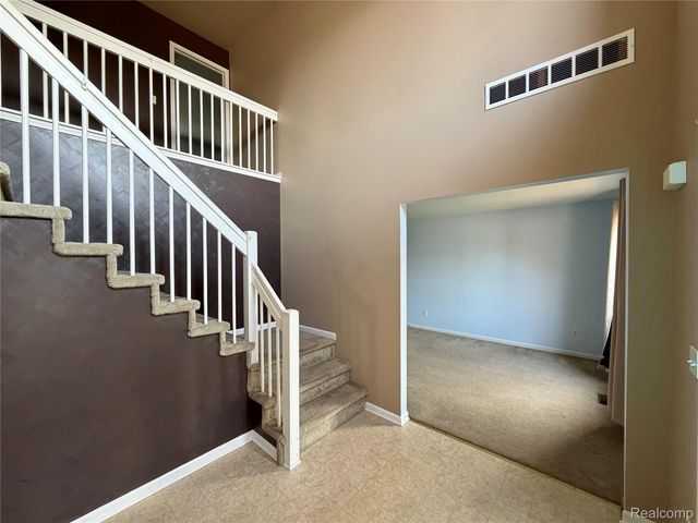 35472 Grant Street, New Baltimore, MI 48047