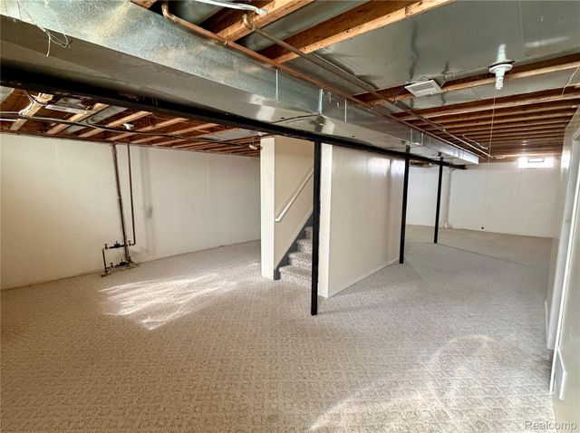35472 Grant Street, New Baltimore, MI 48047
