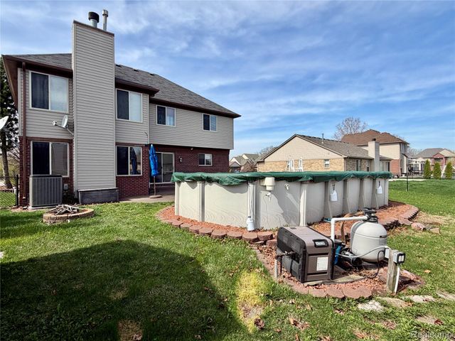 35472 Grant Street, New Baltimore, MI 48047