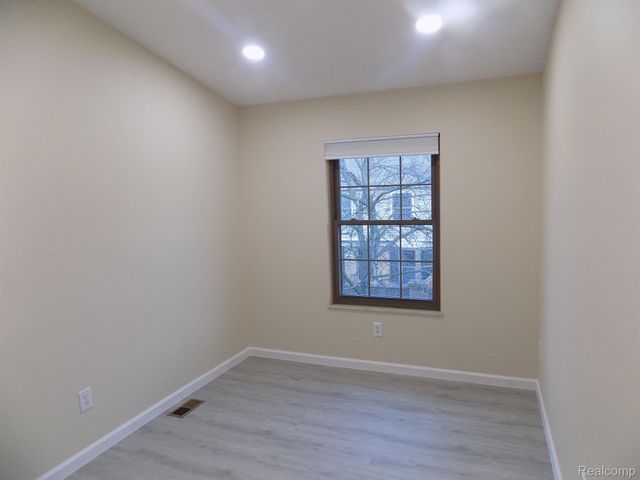 40043 CROSSWINDS, Novi, MI 48375