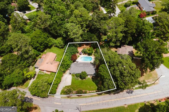 594 Forest Heights Drive, Athens, GA 30606