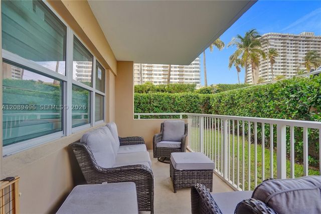 1950 S Ocean Dr LE, Hallandale Beach, FL 33009