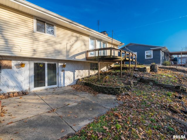 2523 N ROCKWOOD Drive, Peoria, IL 61604