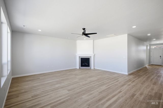 13633 Redway Ct, Caldwell, ID 83607