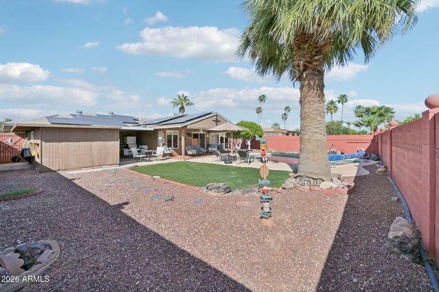 10613 W BURNS Drive, Sun City, AZ 85351