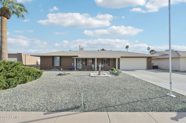 10613 W BURNS Drive, Sun City, AZ 85351