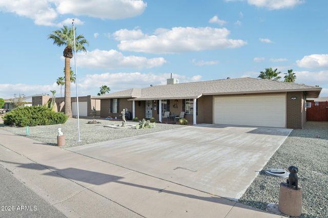 10613 W BURNS Drive, Sun City, AZ 85351