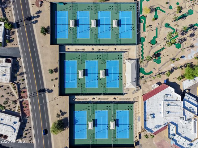 10613 W BURNS Drive, Sun City, AZ 85351