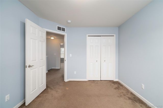 14183 Shamrock Drive, Redford Charter Township, MI 48239