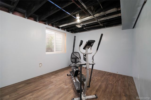 14183 Shamrock Drive, Redford Charter Township, MI 48239