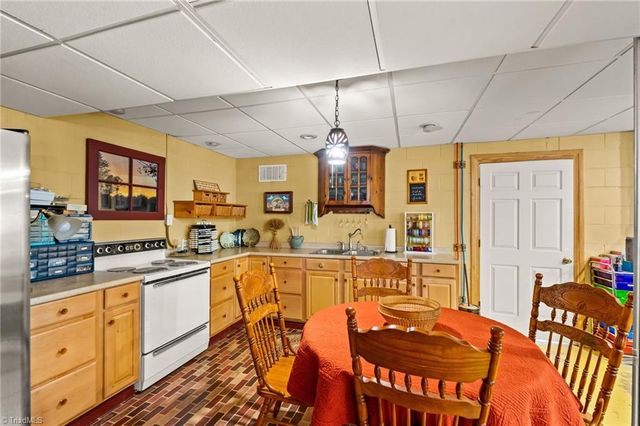 160 Prospectors Trail, Lexington, NC 27292