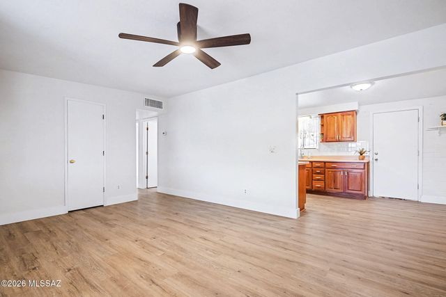 1820 E Alaska Street, Tucson, AZ 85706