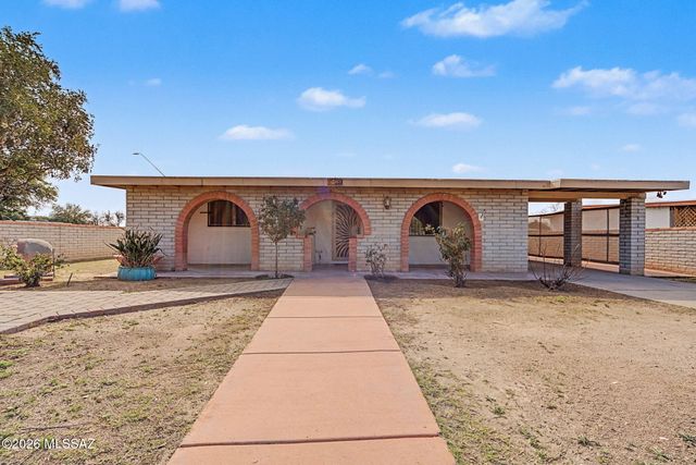 1820 E Alaska Street, Tucson, AZ 85706