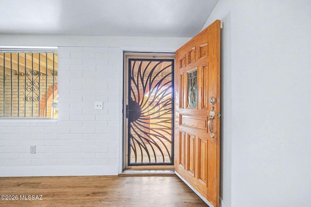 1820 E Alaska Street, Tucson, AZ 85706