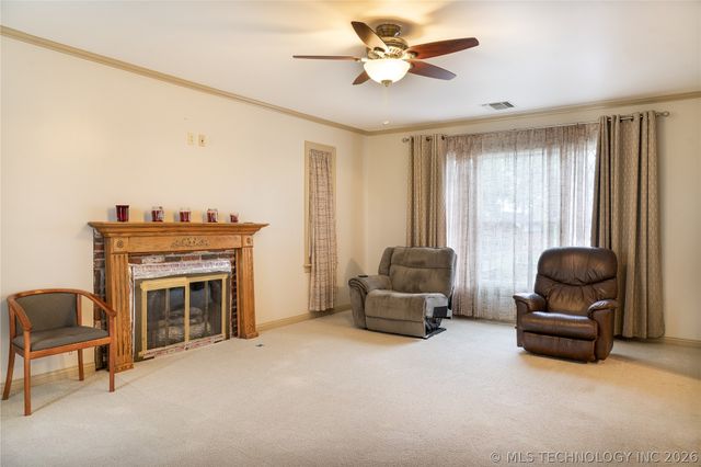 17809 E 114th Street N, Owasso, OK 74055