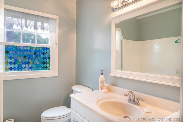 17809 E 114th Street N, Owasso, OK 74055