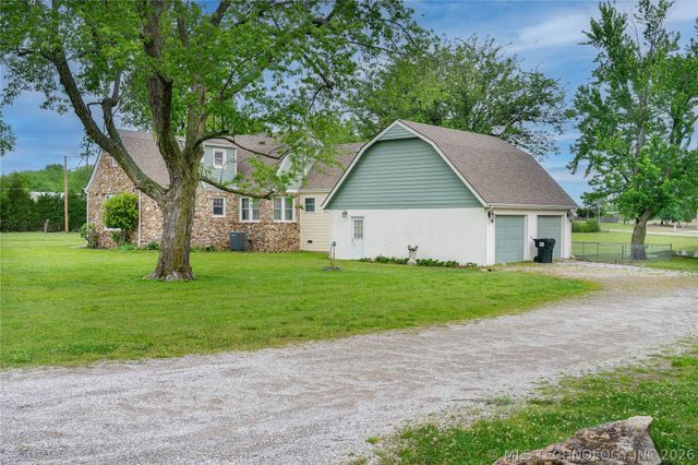 17809 E 114th Street N, Owasso, OK 74055