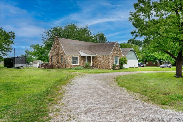 17809 E 114th Street N, Owasso, OK 74055