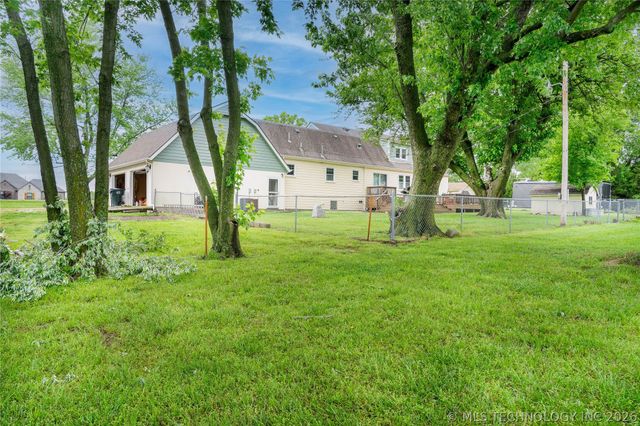 17809 E 114th Street N, Owasso, OK 74055