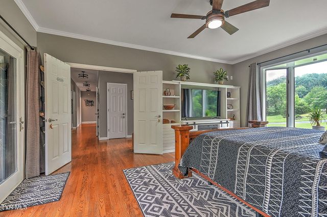 420 Fairway Estates Drive, Blountville, TN 37617