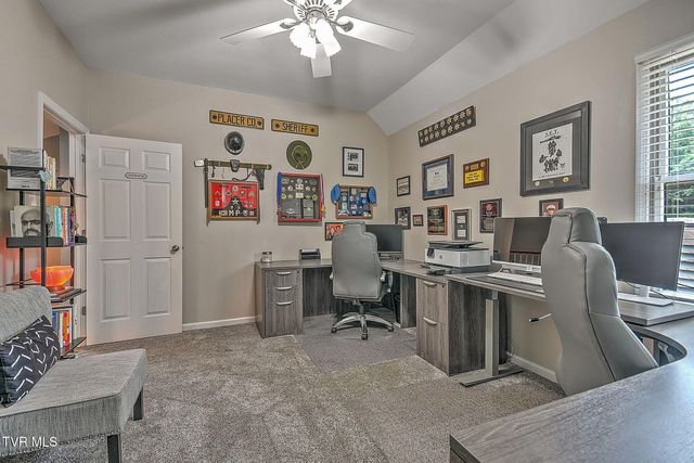 420 Fairway Estates Drive, Blountville, TN 37617