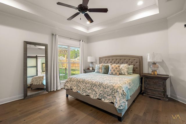 65 W Cadbury Ln., Hattiesburg, MS 39402