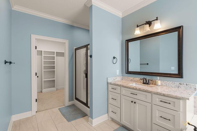 65 W Cadbury Ln., Hattiesburg, MS 39402