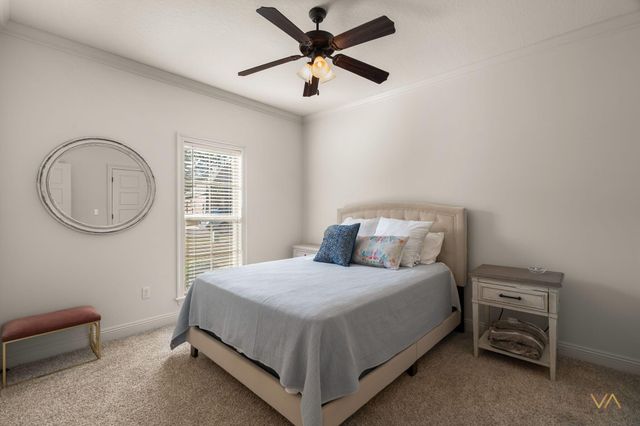 65 W Cadbury Ln., Hattiesburg, MS 39402