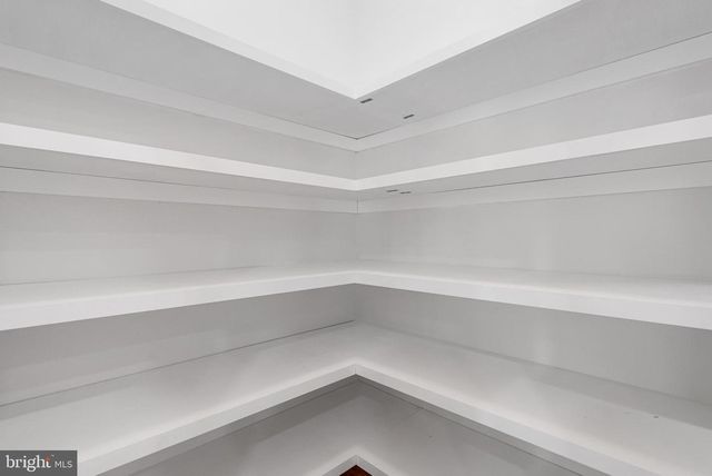 1200 CHADSWORTH CT, Mclean, VA 22102