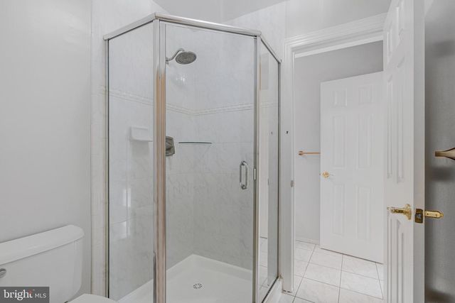 1200 CHADSWORTH CT, Mclean, VA 22102