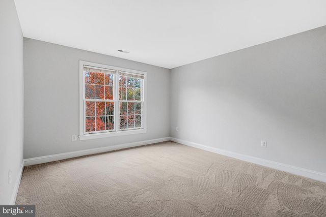 1200 CHADSWORTH CT, Mclean, VA 22102