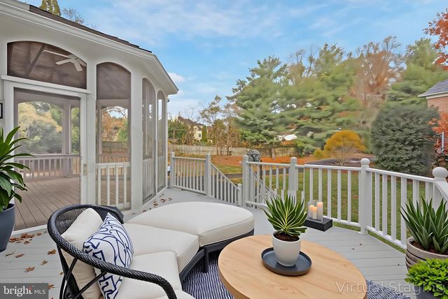 1200 CHADSWORTH CT, Mclean, VA 22102