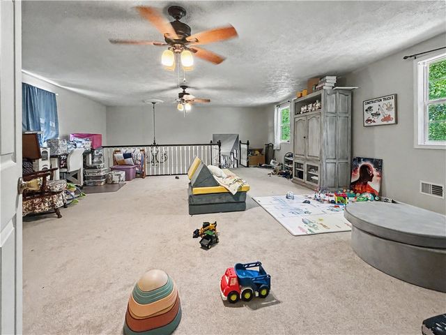 16564 Crowder Lane, Lead Hill, AR 72644