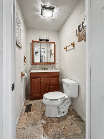 16564 Crowder Lane, Lead Hill, AR 72644