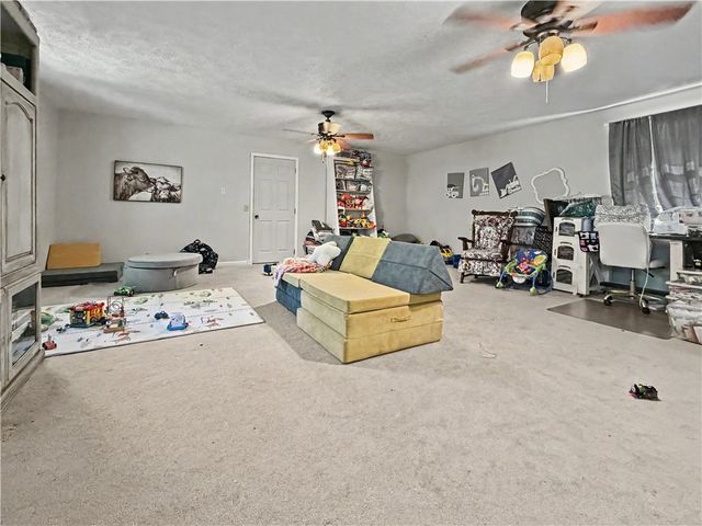 16564 Crowder Lane, Lead Hill, AR 72644